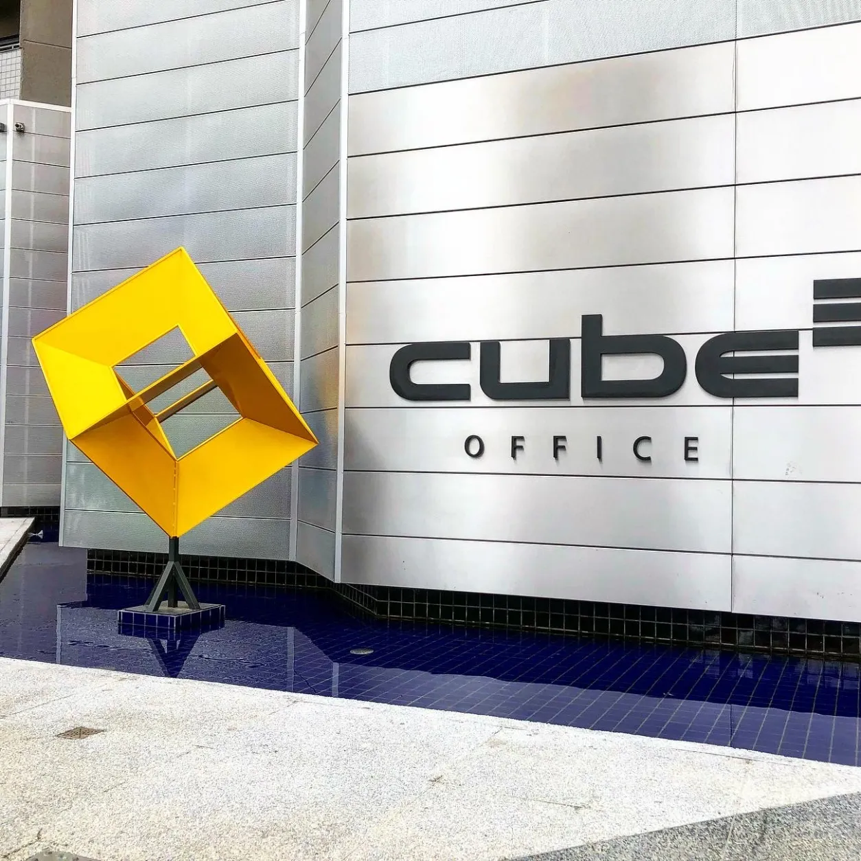 Cube — vista 5